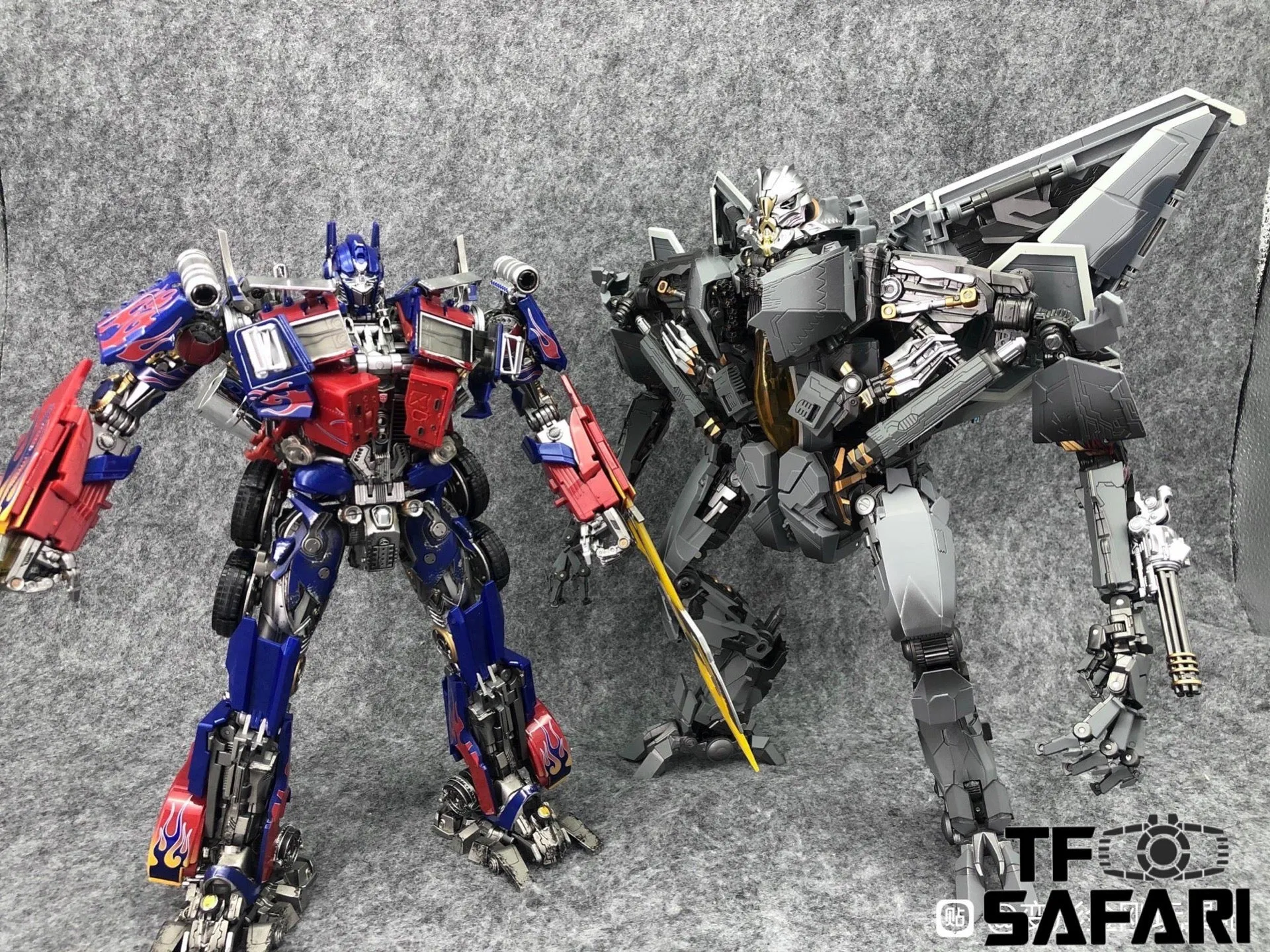 4th Party MW Model Wizard T-10 T10 Earthquake Star Sky Wings ( Oversized MPM10 Starscream ) 34cm / 13"