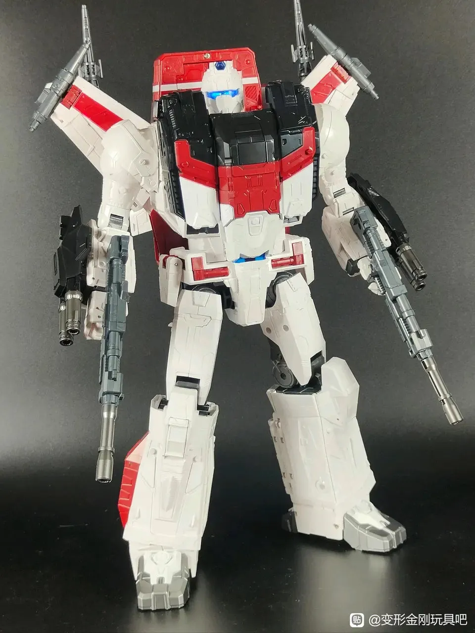 4th party Vincoroor V33-06 Fire of The Sky (Oversized OS KO WFC Siege WFC-S28 Jetfire)